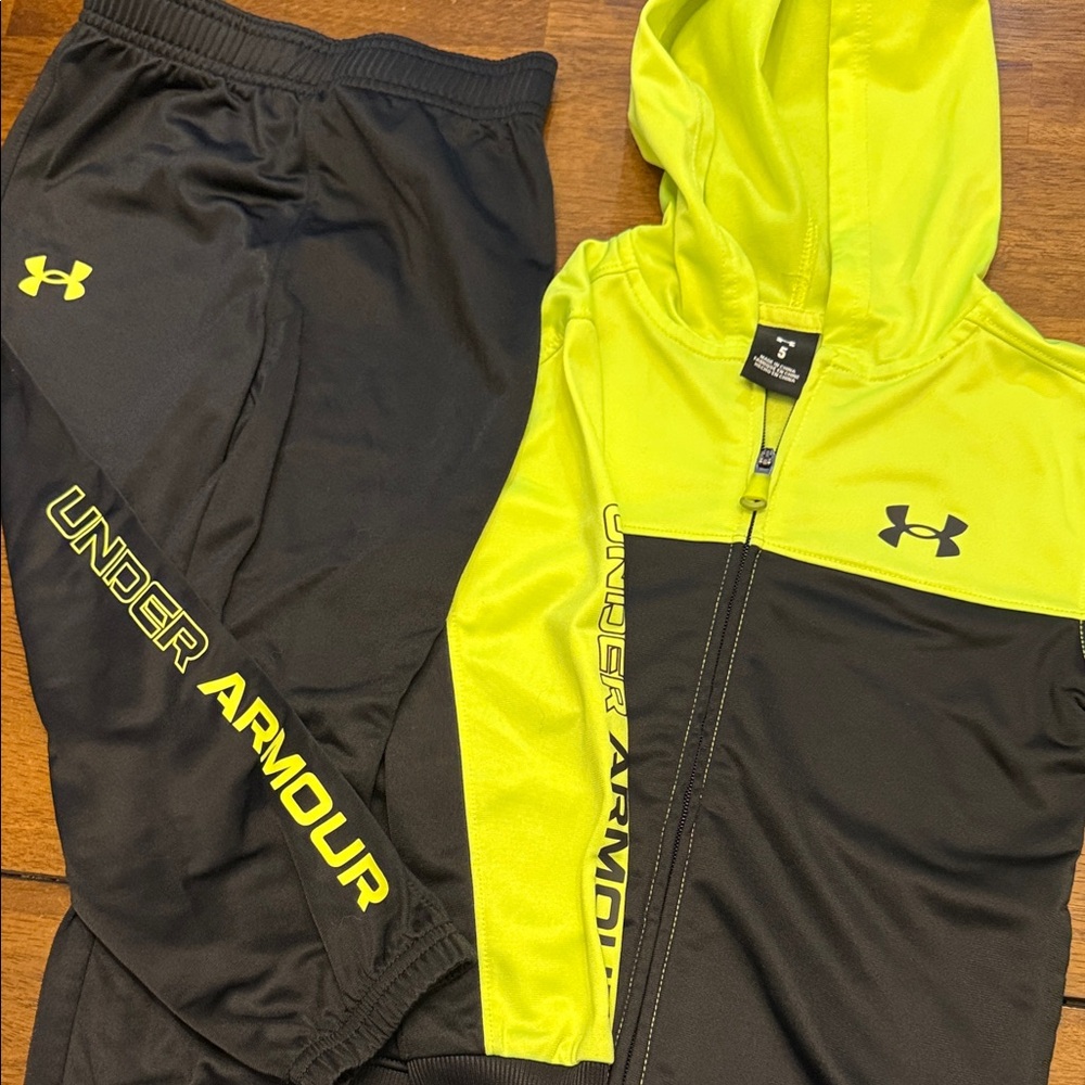 Under Armour Black and Bright Yellow Hoodie Set